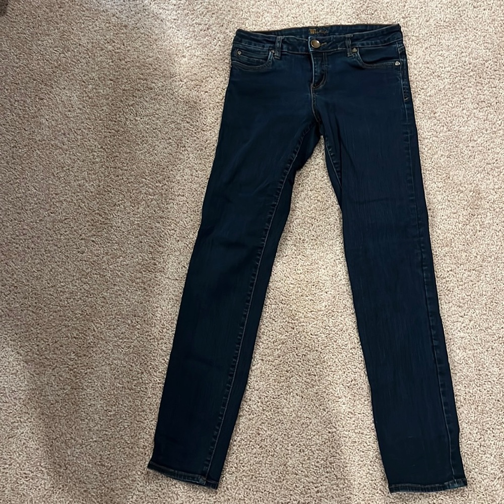 Great condition, size 6, Kut from the Kloth, skinny jeans.